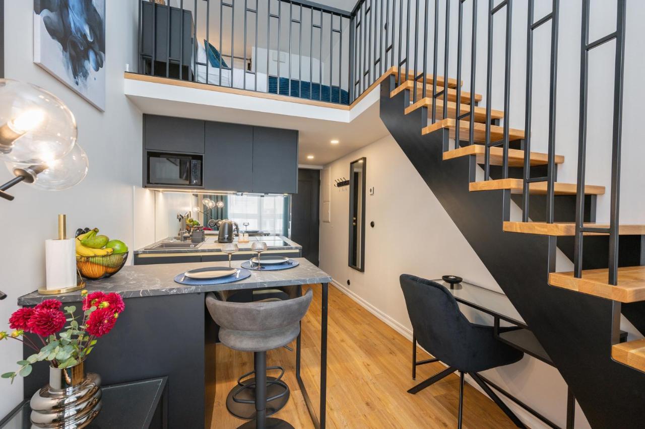 Loft In Апартамент